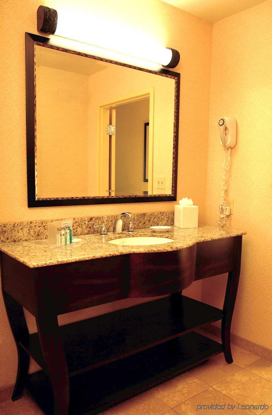 Hampton Inn Branson - Branson Hills Pokoj fotografie